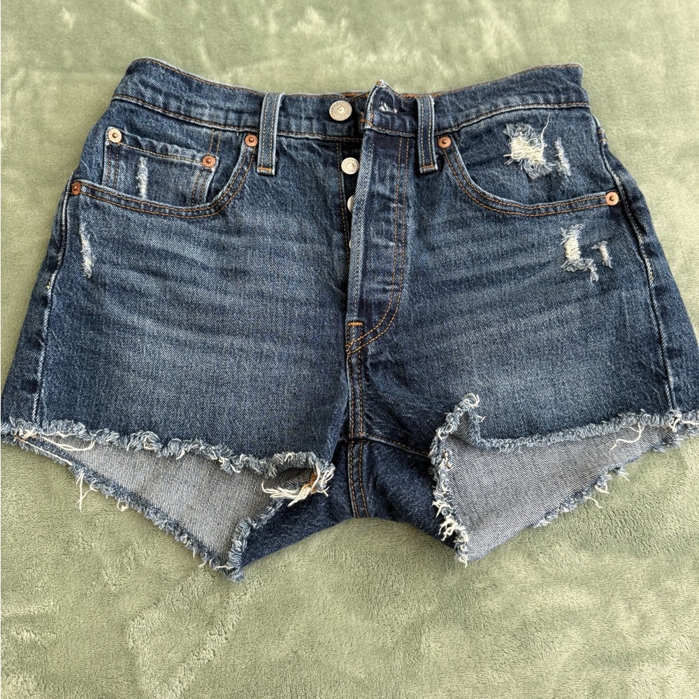 Women’s Levi 501 Distressed Denim Shorts